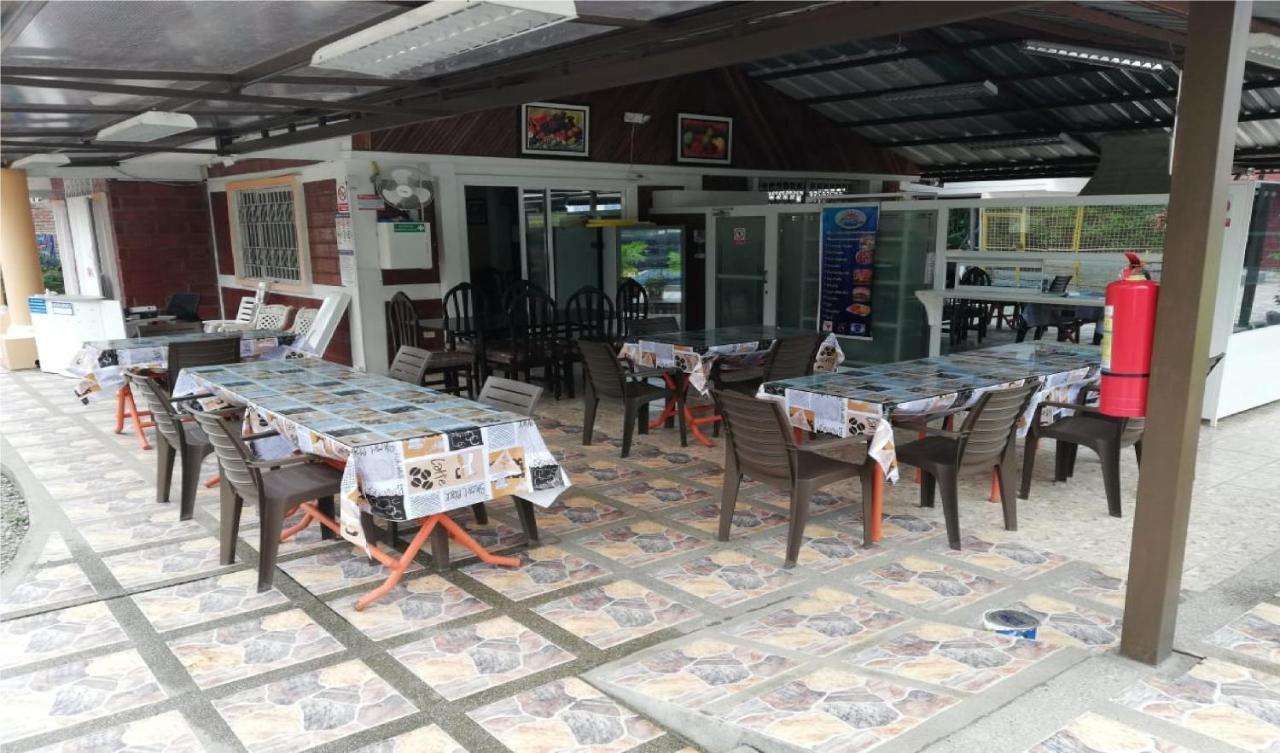 Sun Place Hosteria Лас-Тунас Экстерьер фото